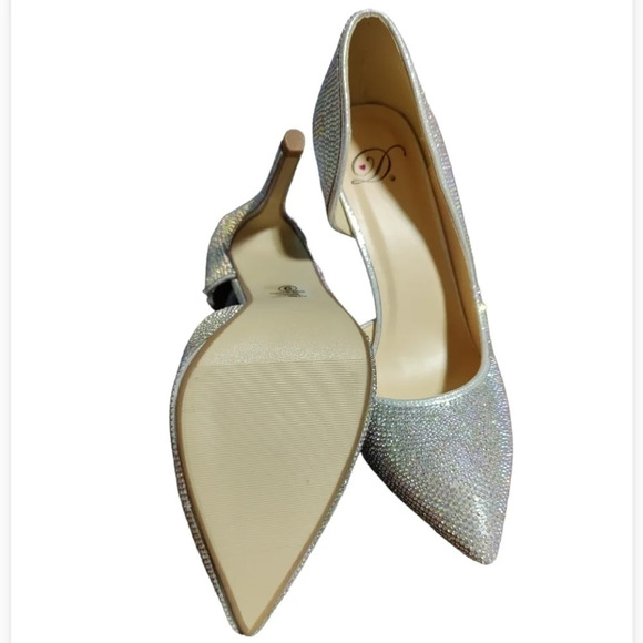 Gorgeous CINDERELLA Crystal Heels NWOB ๐ - Picture 8 of 12